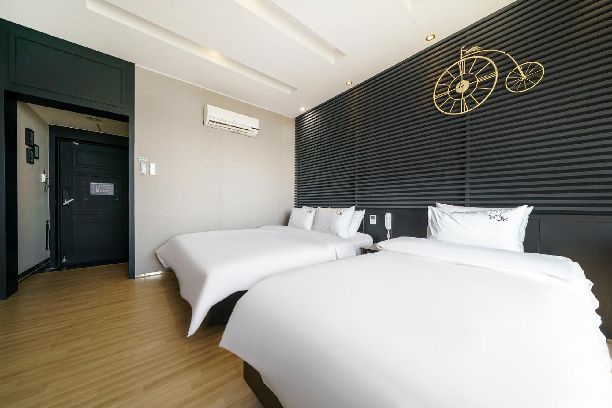Jk Hotel Busan Exterior photo